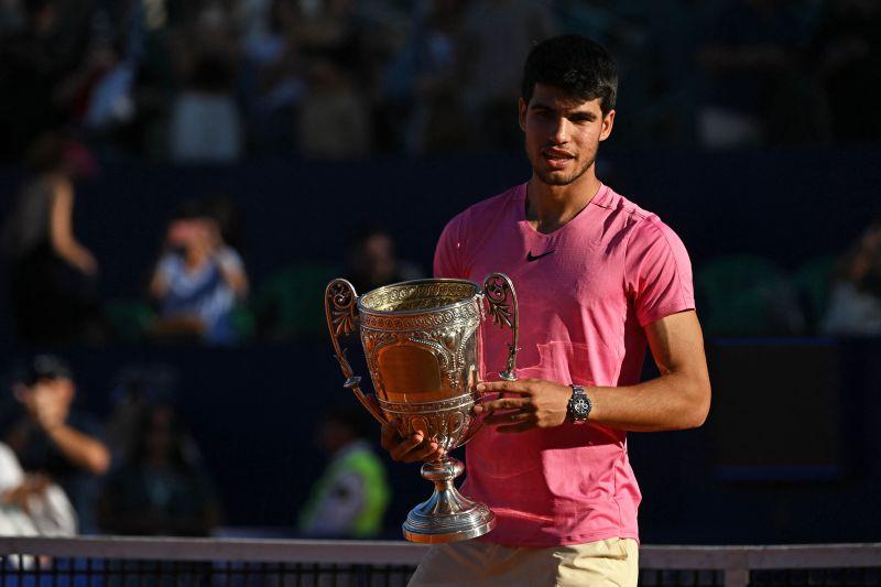 Empat Bulan Absen, Carlos Alcaraz Juarai Argentina Open