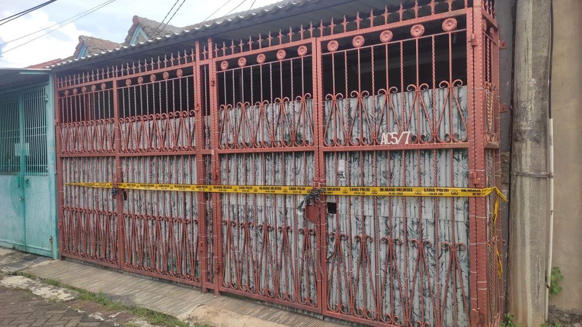 Teka-teki Penemuan Klentingan di Rumah Sekeluarga Tewas 'Mengering' di Kalideres