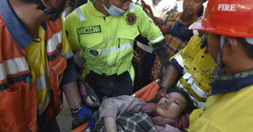 Kisah Dramatis di Tengah Pilunya Gempa Lombok