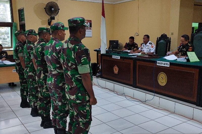 5 Tentara Pemutilasi 4 Warga Mimika Didakwa Pembunuhan Berencana!