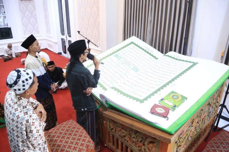 Tadarus Al-Qur'an Raksasa di Probolinggo Selesai dalam 21 Hari