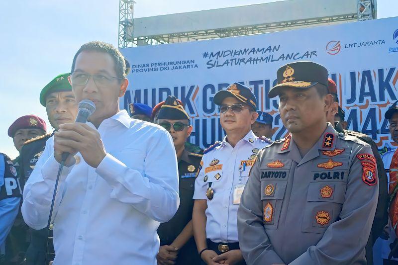 Pemprov DKI Gandeng Polda Metro Uji Coba Buka-tutup Simpang Santa