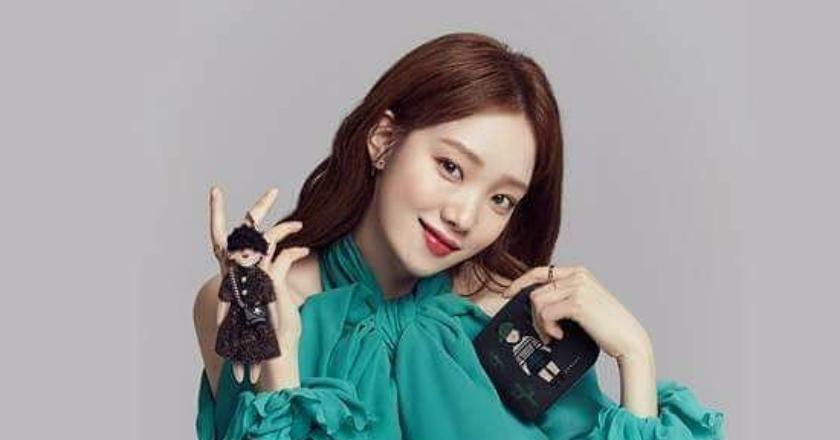 Tips Cantik dari Lee Sung-kyung