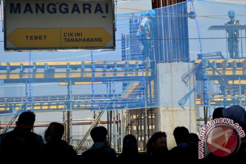 Target 18 Jalur Aktif, Presiden Jokowi Ungkap Kendala Revitalisasi Manggarai