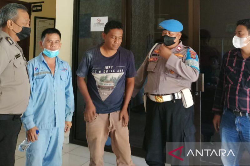 Polres Metro Bekasi Bebaskan Pencuri Besi Rel Kereta Cepat Jakarta-Bandung