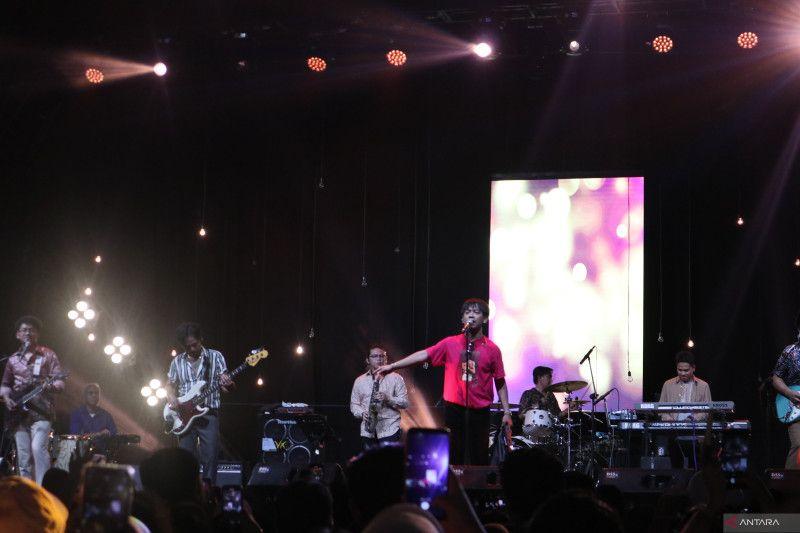 D'masiv Guncang Penggemar dalam Java Jazz Festival