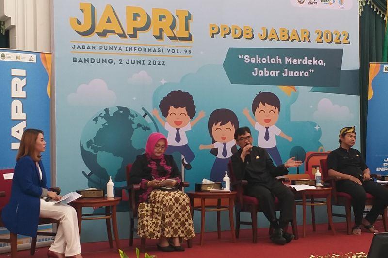 Disdik Jabar Siapkan SMA Terbuka Tampung Siswa yang tak Lolos PPDB