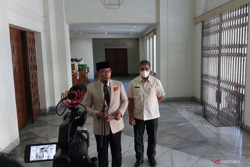 Ini Pesan Khusus Ridwan Kamil ke Walkot Bima Arya soal Penyegelan Holywings di Bogor
