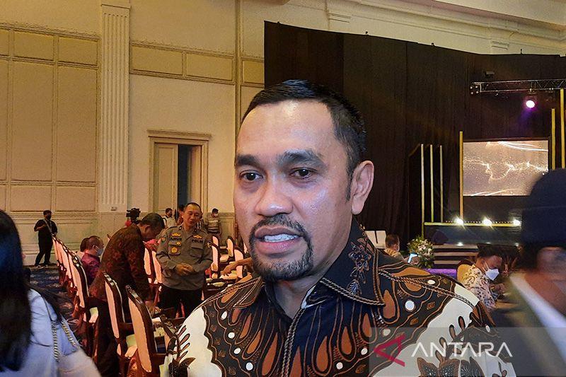 Ahmad Sahroni Harap Pers Selalu Jadi Pembela Kebenaran Bukan Ketenaran