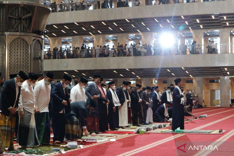 Presiden Jokowi Salat Iduladha di Masjid Istiqlal