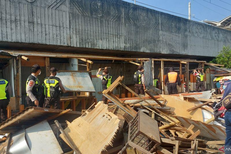 Pemkot Jaktim Sebut Penghuni Gunung Antar Mayoritas Bukan Warga DKI Jakarta