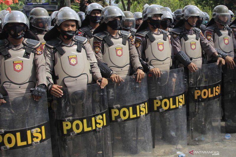 PN Surabaya Dijaga Ketat Ratusan Polisi Jelang Sidang Perdana Tragedi Kanjuruhan