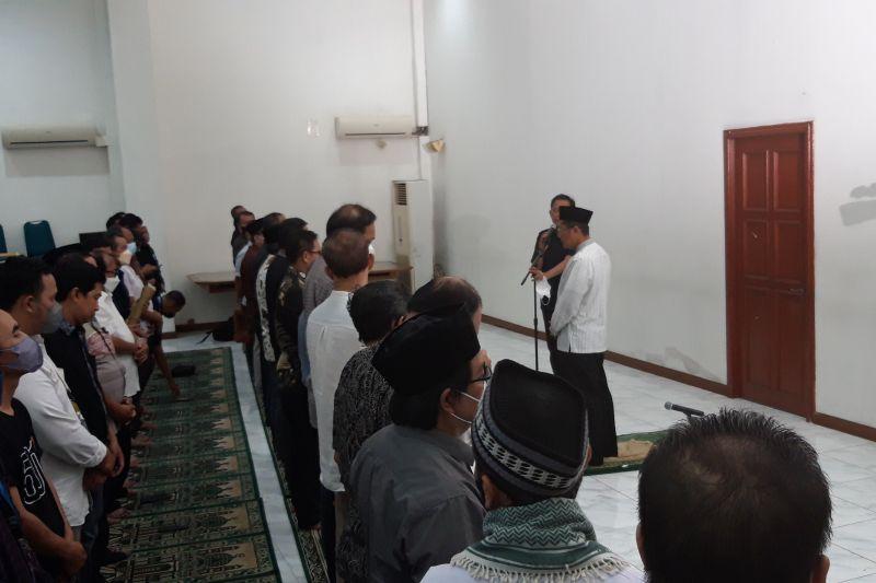 Dewan Pers Selenggarakan Salat Gaib, Jenazah Azyumardi Azra akan Landing Malam Ini