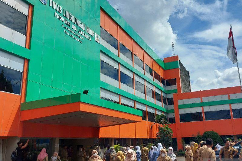 Gempa 5,6 M Guncang Cianjur, Pegawai Dinas LH DKI Panik Berhamburan Keluar Kantor