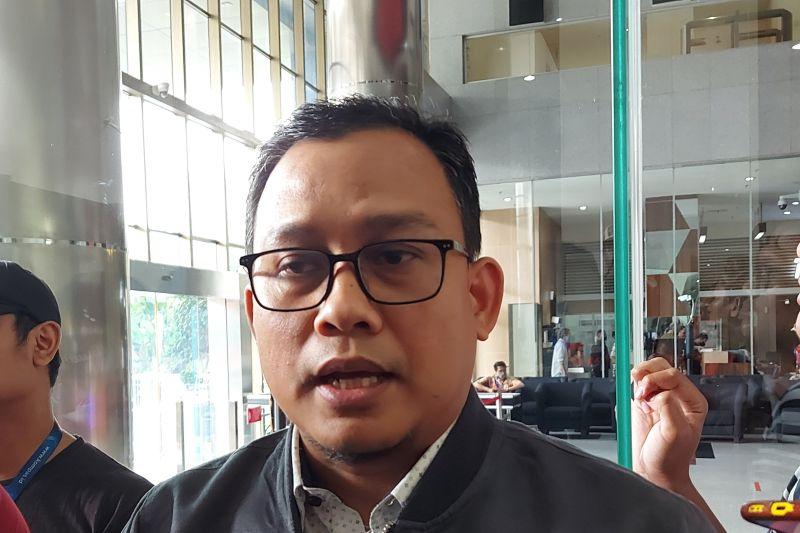 KPK: Kondisi Lukas Enembe Fit Jalani Pemeriksaan hingga Sidang