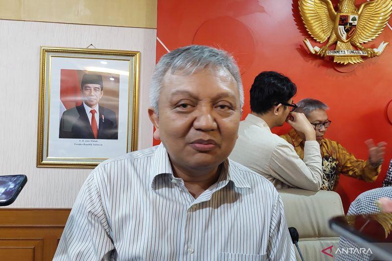 KemenKop UKM Minta Toko Thrifting Online di Market Place Ditutup