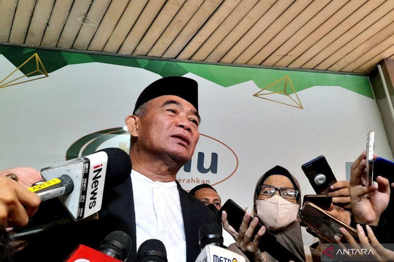 Menko PMK Sebut Tarif Tol Cikampek Arah Jakarta Diskon 20 Persen Khusus 26-27 April