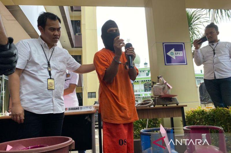 Praktik Oplosan Gas 3 Kg dan Non Subsidi di Kebayoran Lama Berhasil Dibongkar Polisi