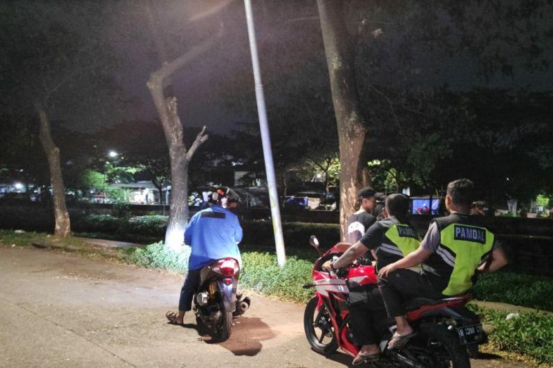 Terungkap Aksi Pasangan Mesum di TPU Tanah Kusir Terjadi April