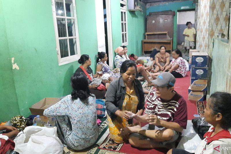 82 Warga Terdampak Kebakaran di Tangerang Mengungsi di Musala Setempat