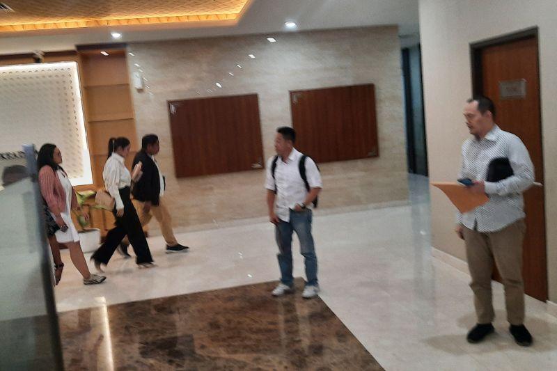 Nindy Ayunda Penuhi Panggilan Bareskrim soal Penyembunyian Dito Mahendra