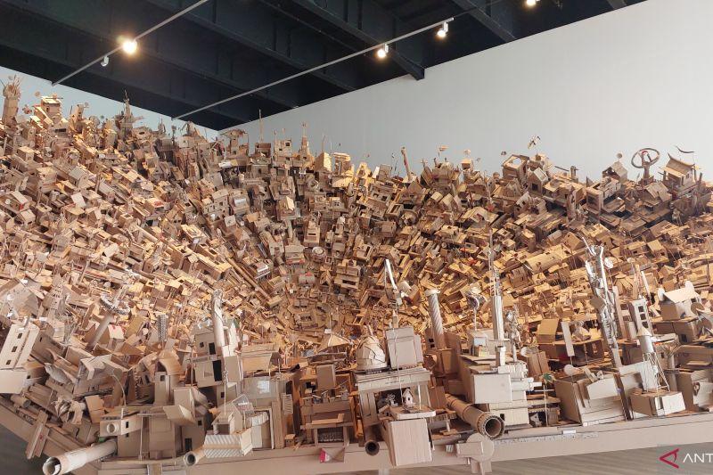 Museum MACAN Gelar Pameran Instalasi dan Patung Dua Dimensi "Somewhere, Elsewhere, Nowhere"