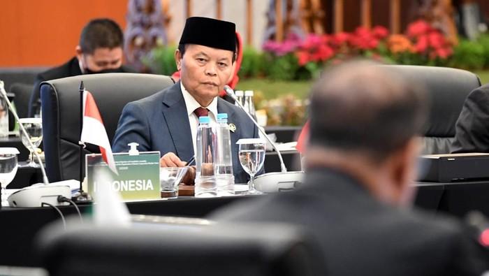 Sikap HNW soal Al-Qur'an Diinjak di Swedia: Negara Harus Revisi Hukum agar Penistaan Agama Tak Terulang Lagi