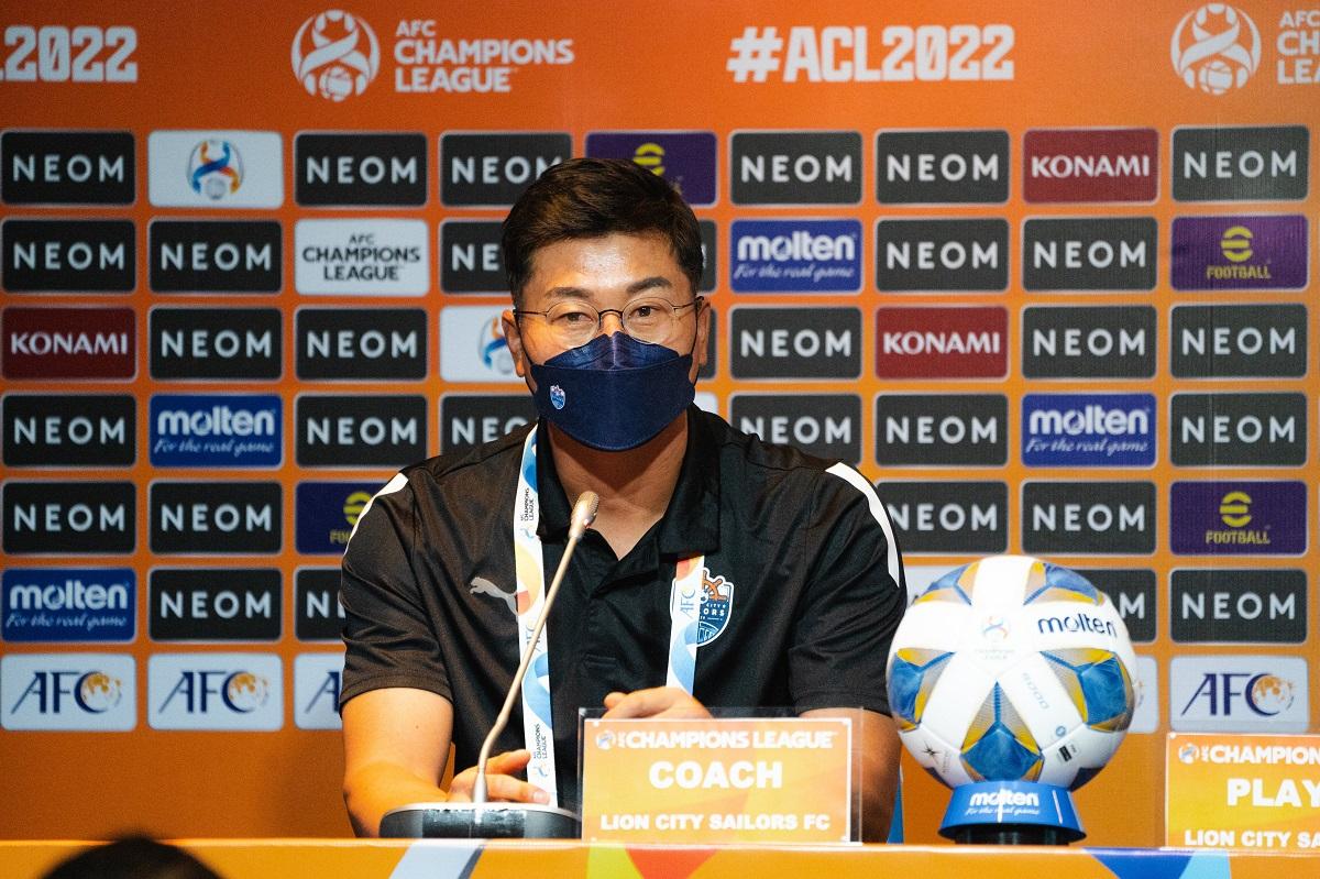 Eks Asisten Shin Tae-yong Jadi Nama Terdepan Gantikan Luis Milla di Persib Bandung