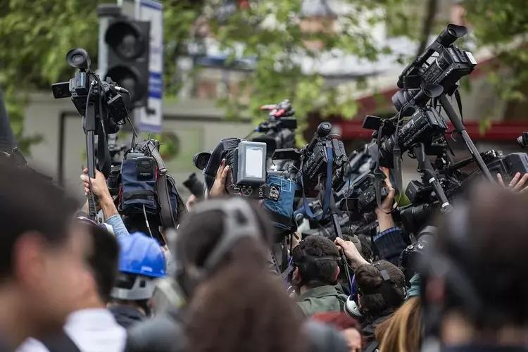 Rusia Larang TV Independen