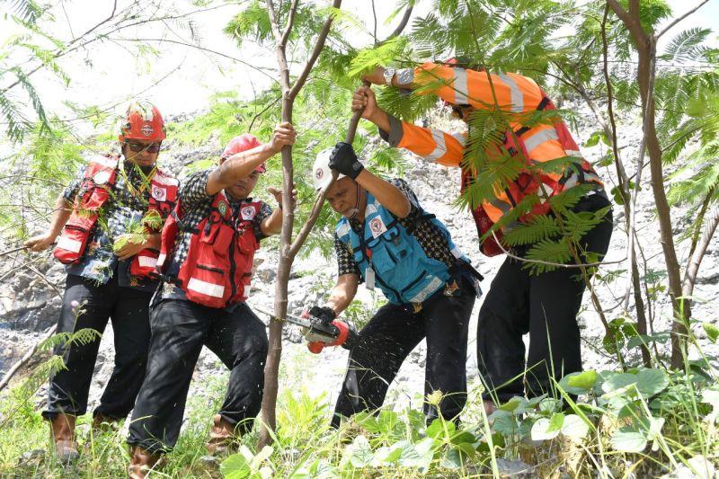 Sekam Padi-Cangkang Sawit Jadi Bahan Bakar Biomassa Semen Indonesia