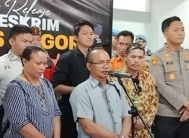 Keluarga Bripda IDF Minta Polisi Tunjukkan Tersangka ke Hadapan Publik