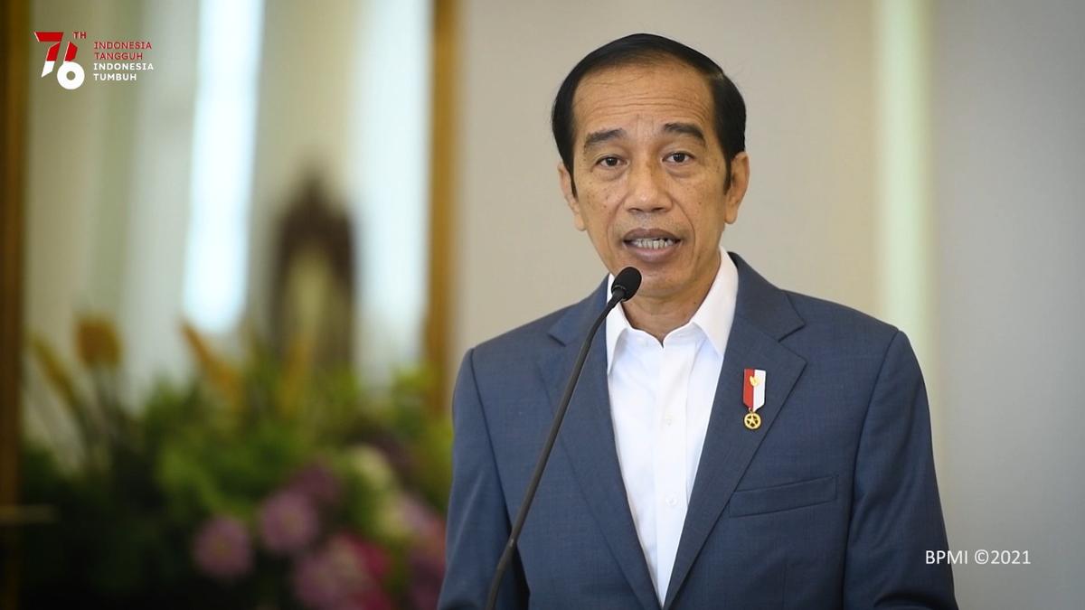 Jokowi ke Penerima LPDP: Walau Gaji Sedikit, Ayo Pulang ke RI!