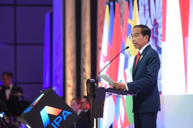 Jokowi Tegaskan Indonesia Komitmen Jadikan Kawasan ASEAN Jadi 'Epicentrum of Growth'