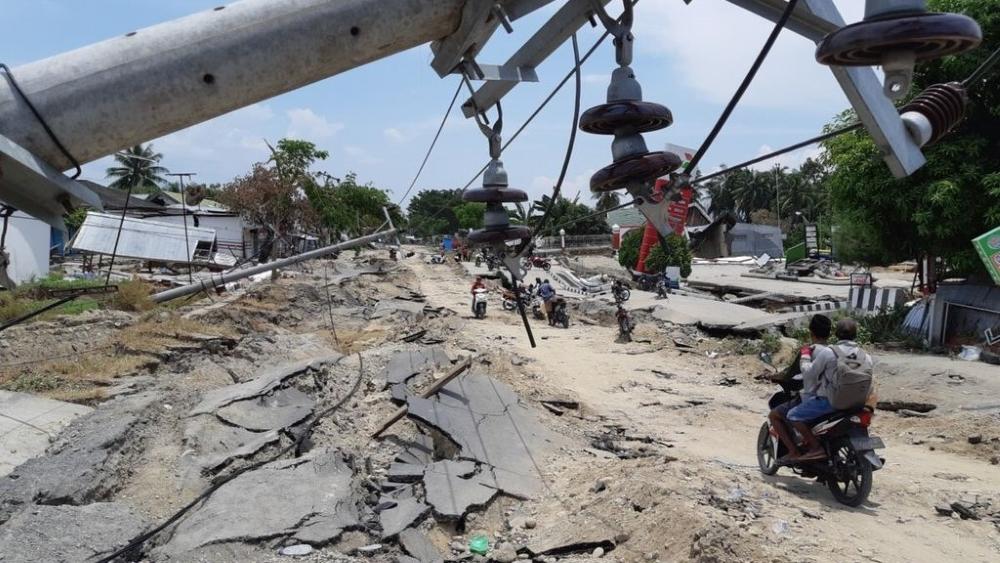 Bamsoet Minta Pemda dan BPBD Sisir Lokasi Gempa di Sigi
