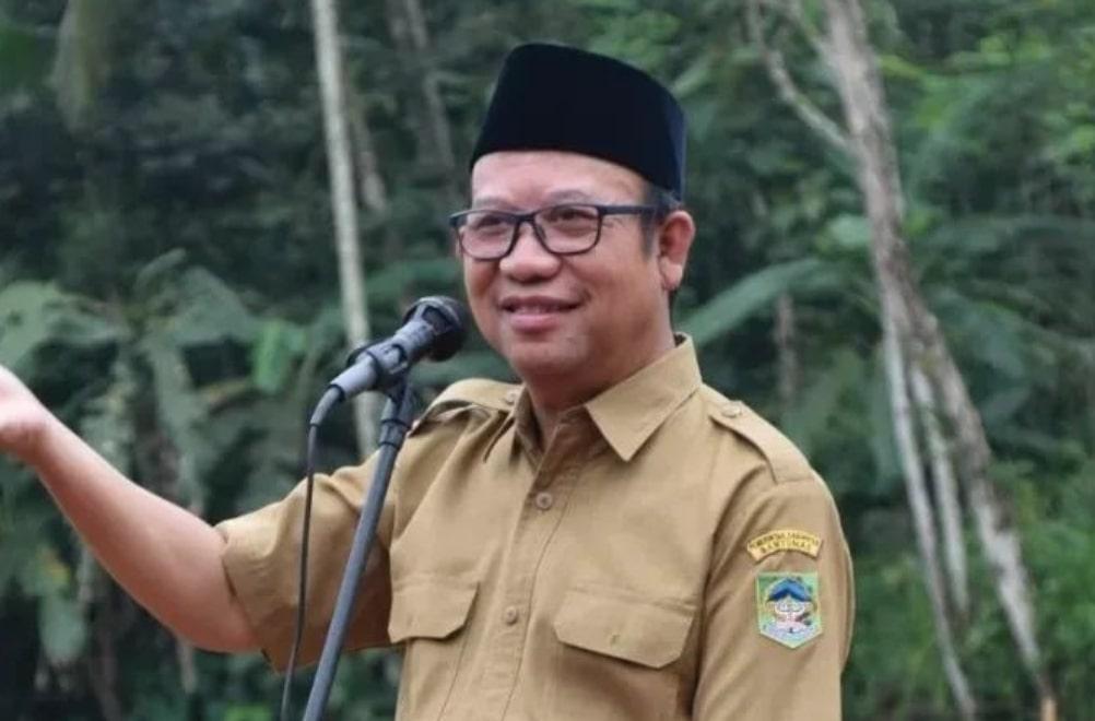 Bupati Banyumas Usai Mahasiswa Kompak Jawab 'Anies' Viral: Aduh, di Benak Saya Pak Ganjar