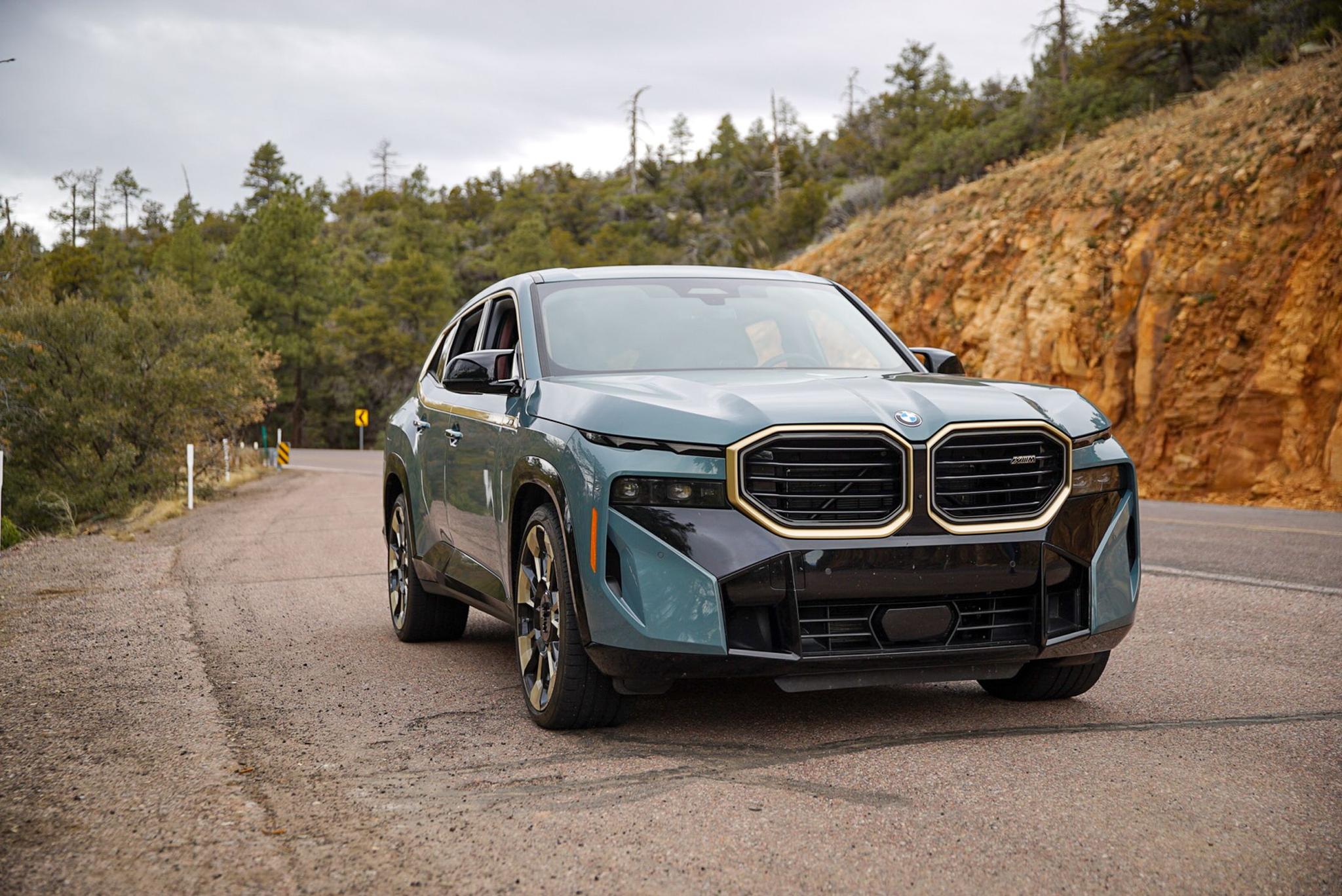 BMW XM Meluncur di Indonesia, Harga Mulai Rp5,5 Miliar