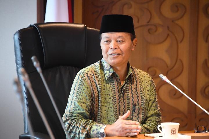 Hadiri Rakerda MUI, HNW Minta Ulama Serukan Umat Tidak Golput