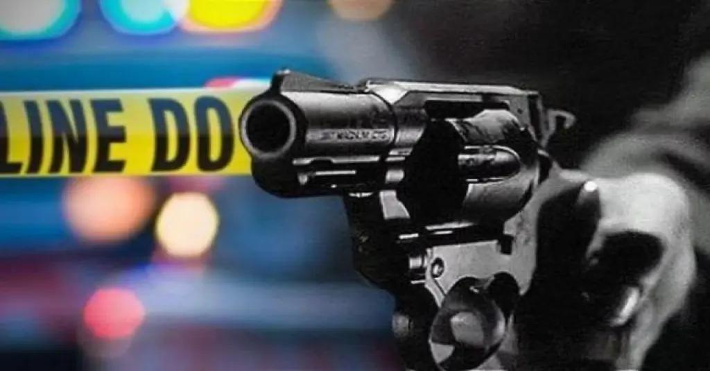 Ngeri! Pelaku Perampokan Todong Pistol ke Pegawai Minimarket di Bekasi