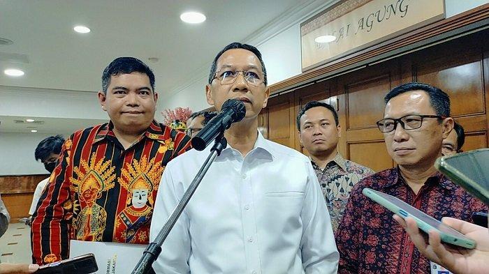 Luhut Instruksikan WFH Tingkat Kementerian di DKI Jakarta
