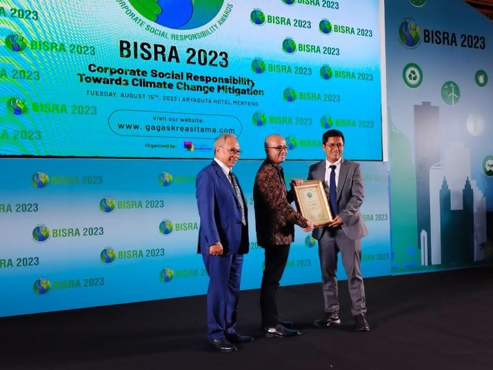 BUMI Sabet Penghargaan Bergengsi Gold Champion-Bisnis Indonesia CSR Award 2023