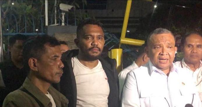 Temui Massa Demo, Wamenaker Sebut Akan Revisi Evaluasi Undang-undang PMI