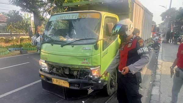 Polisi Pulangkan Sopir Truk Tabrak Pemotor di Lenteng Agung