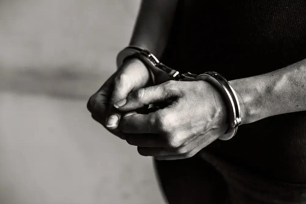 Polisi Tangkap Pria Onani Dalam Angkot di Tangerang