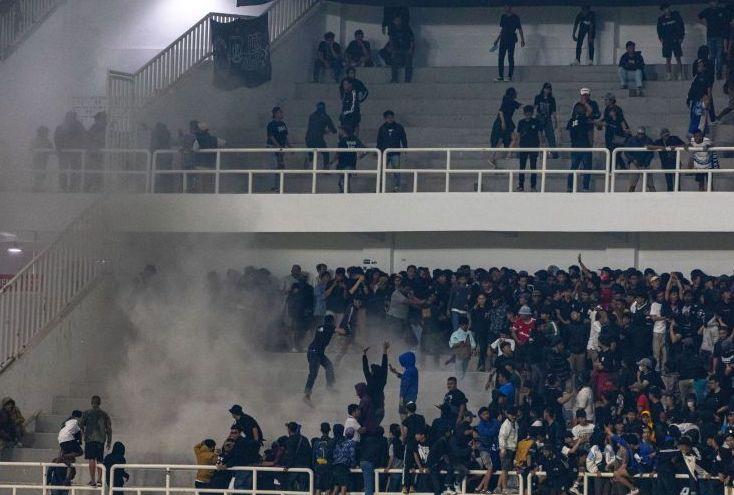 PSSI Hukum PSIS Semarang dan Persib Bandung Buntut Ricuh Suporter