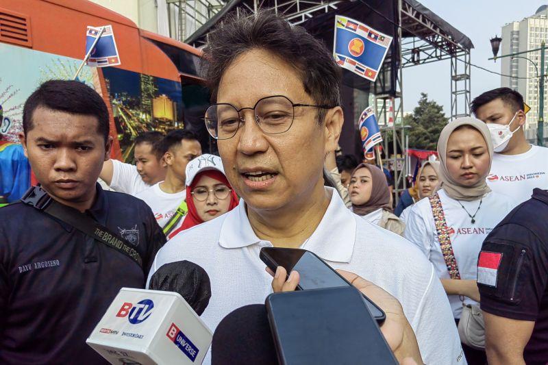 Menkes Budi Minta Puskesmas di Jakarta Rutin Periksa Kualitas Udara