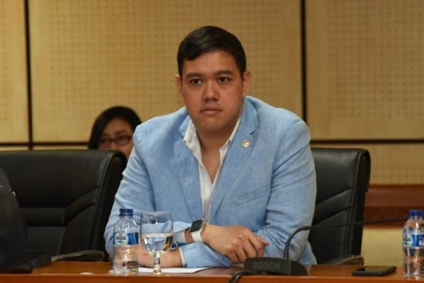 Pemerasan Jadi Motif Praka RM, Dave Laksono: Memalukan!