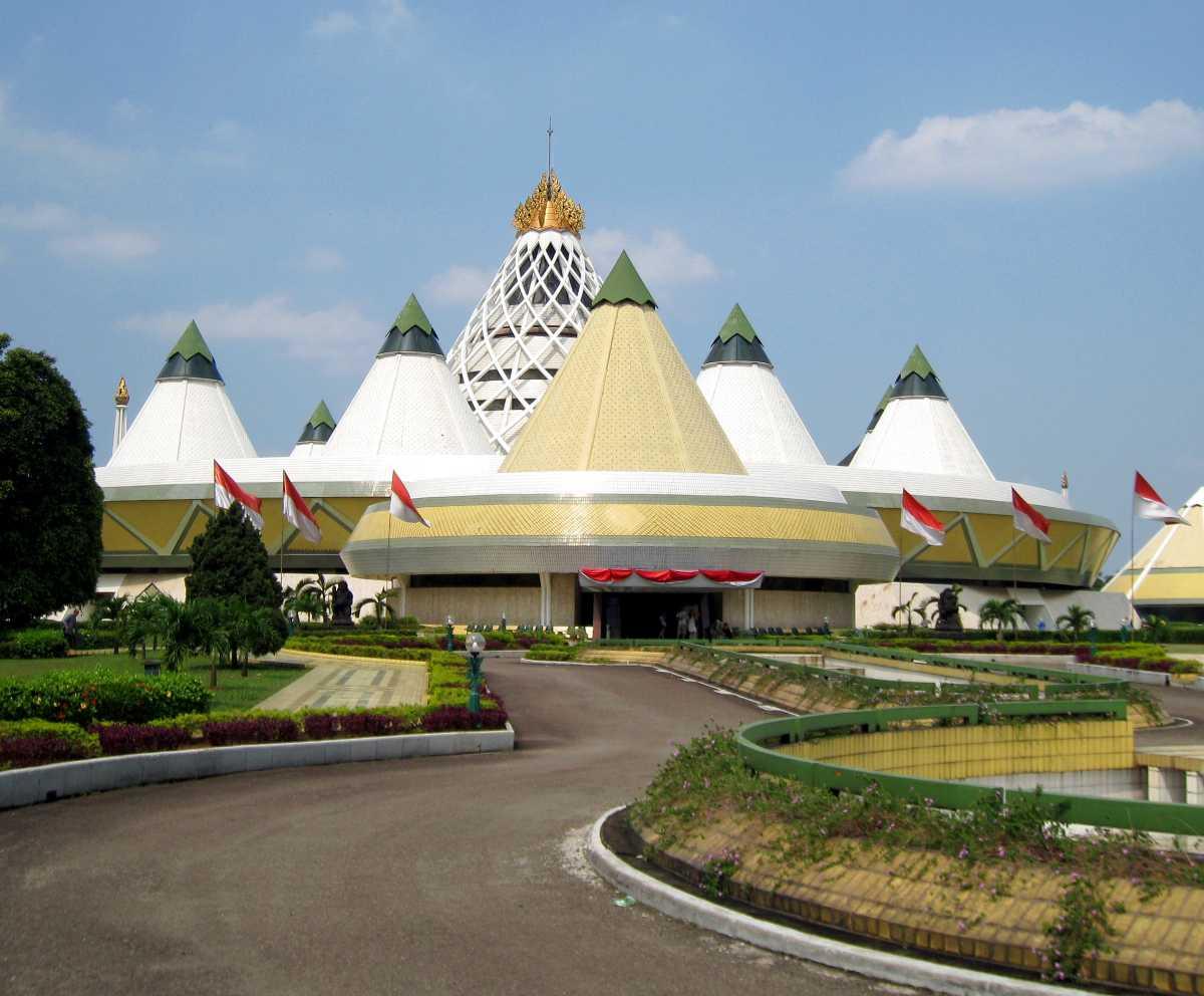Usai Diresmikan Jokowi, Pengunjung Minta Shuttle Bus di TMII Ditambah
