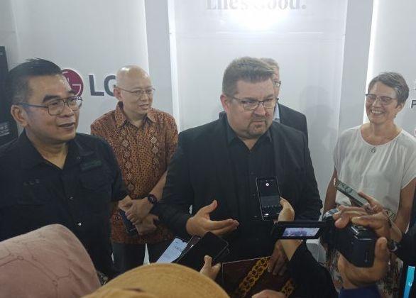 Investor Kazakhstan Tertarik Konsep Kota IKN di Tengah Rimba