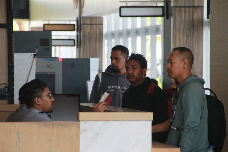 800 Orang per Hari Mondar-mandir Indonesia-Timor Leste