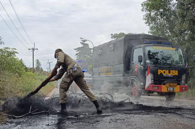 Polisi Tangkap 8 Orang Buntut Bentrok di Pulau Rempang Batam